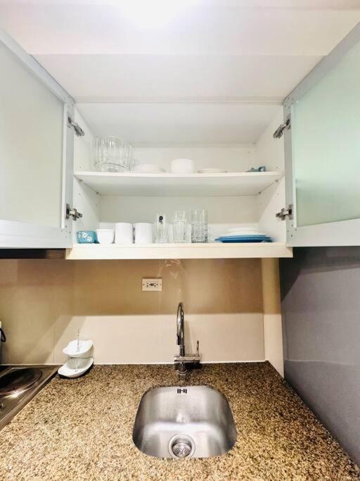 One Uptown Residences Bgc Taguig Zewnętrze zdjęcie