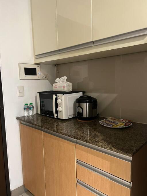 One Uptown Residences Bgc Taguig Zewnętrze zdjęcie