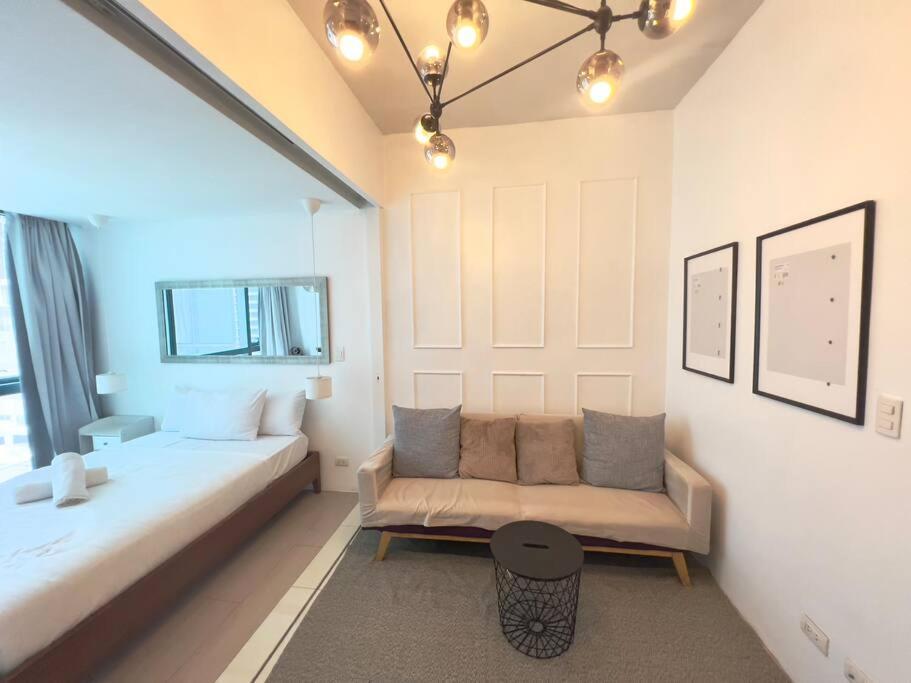One Uptown Residences Bgc Taguig Zewnętrze zdjęcie