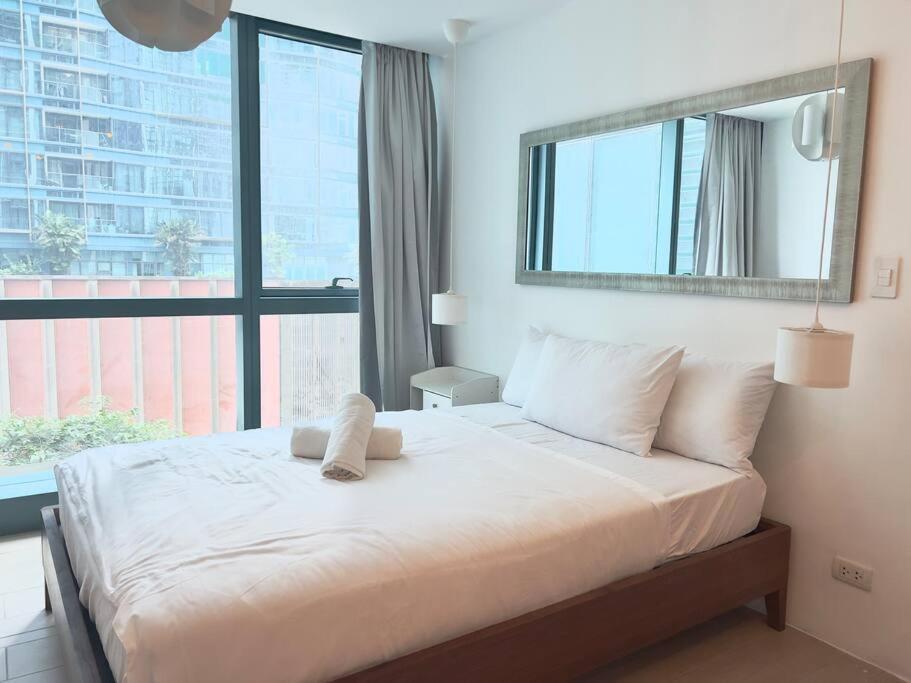 One Uptown Residences Bgc Taguig Zewnętrze zdjęcie